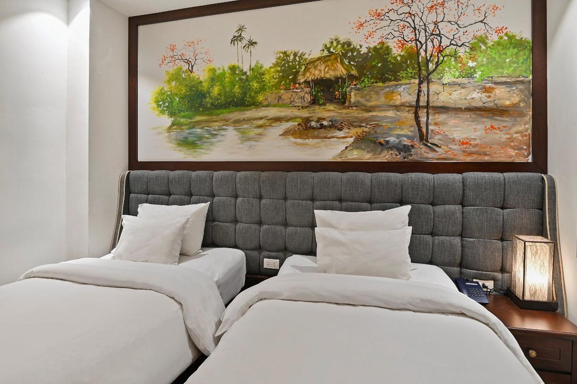 22Land Residence Hotel & Spa Hanoi Exterior photo