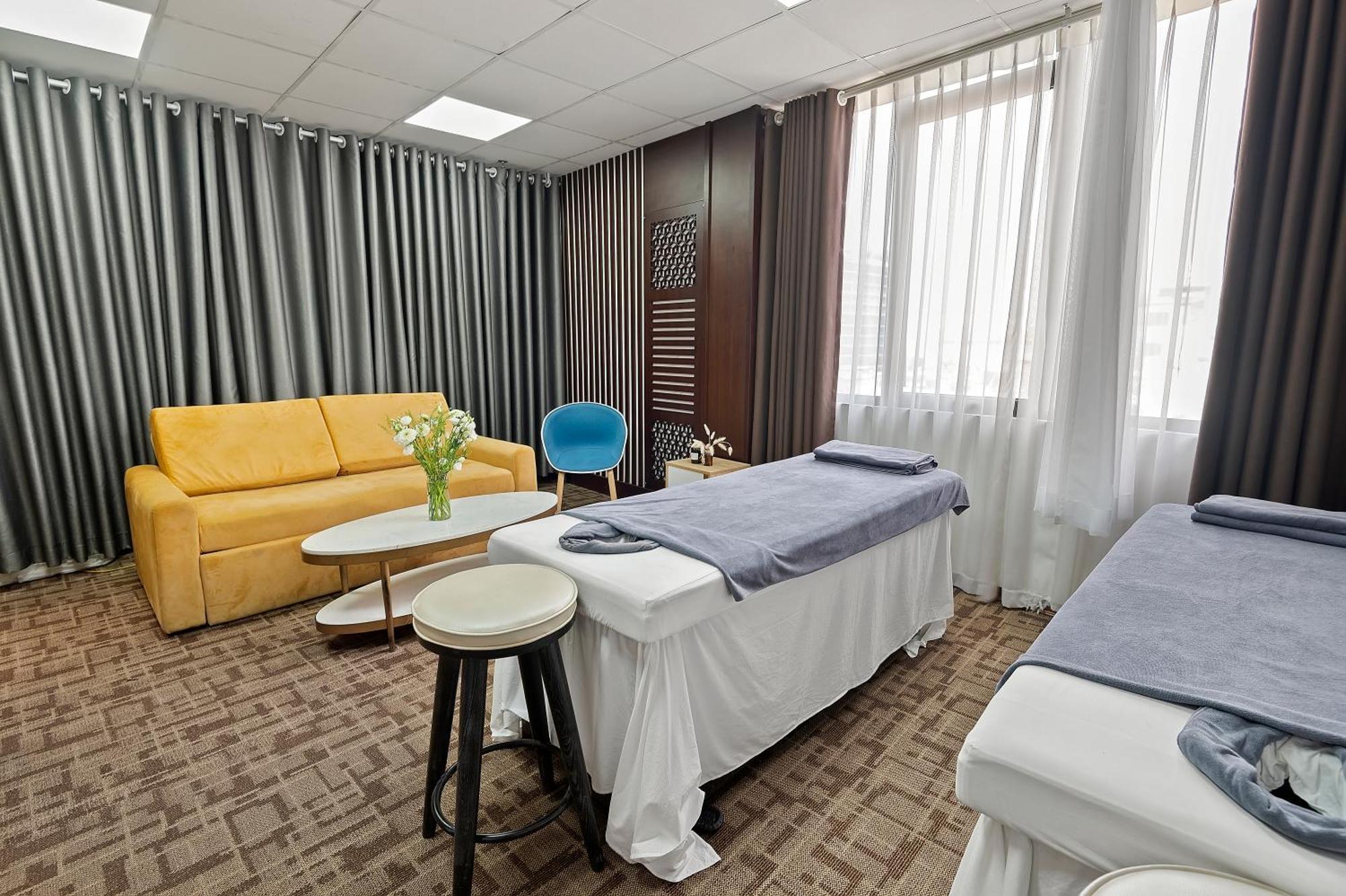 22Land Residence Hotel & Spa Hanoi Exterior photo